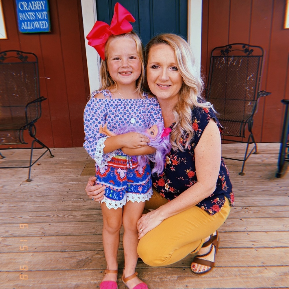 Meet your Posher, Angela